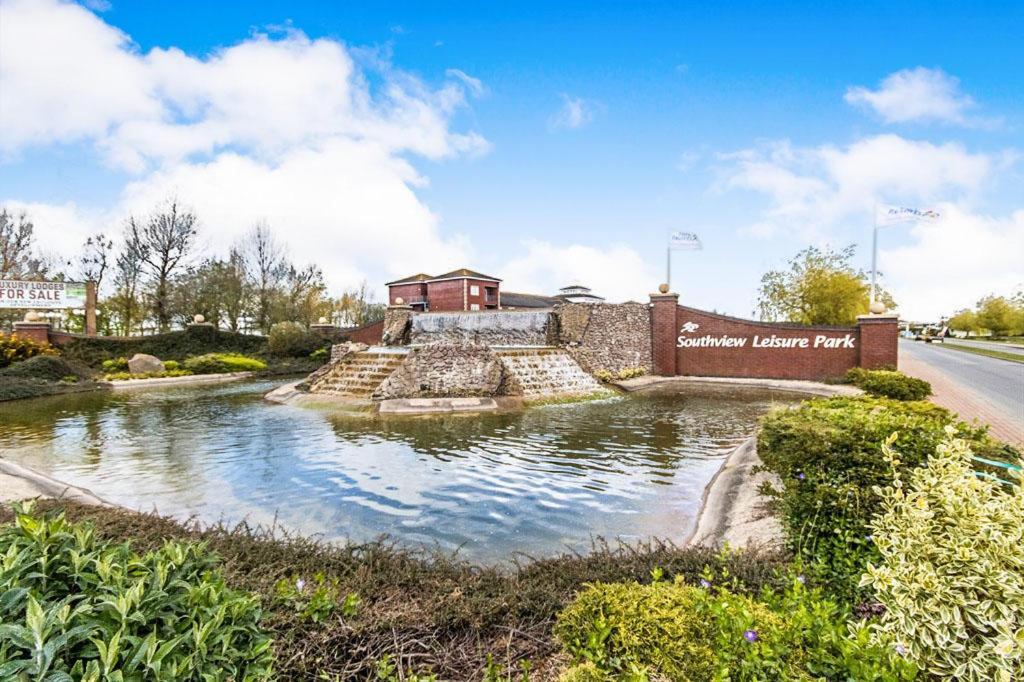 Southview Holiday Park The Elms Skegness Bagian luar foto