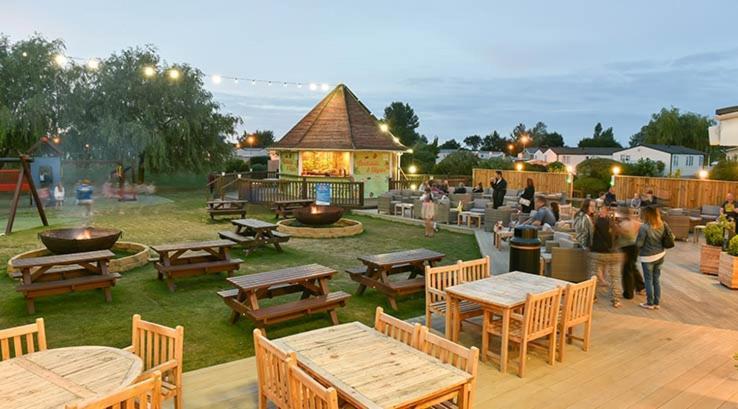 Southview Holiday Park The Elms Skegness Bagian luar foto